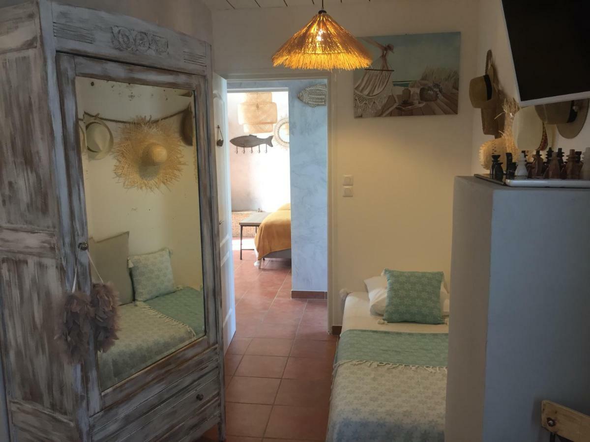 Hotel Mazet Provencal Saint-Gilles  Exterior foto